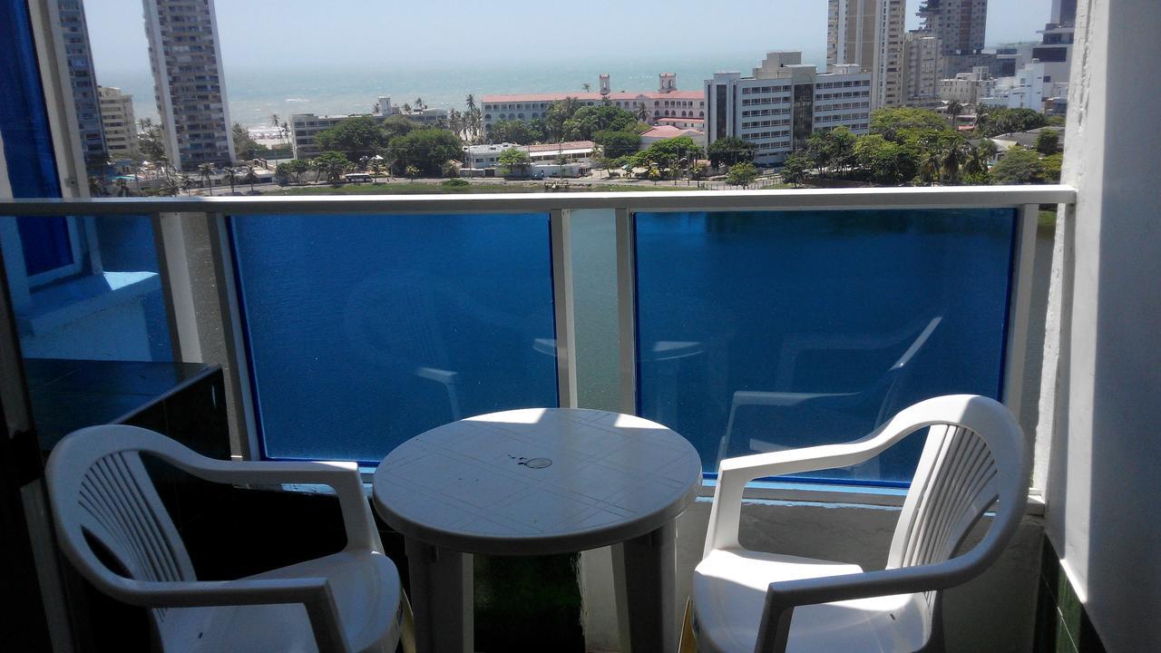 "Low Cost" Conquistador-Laguito Cartagena Bagian luar foto